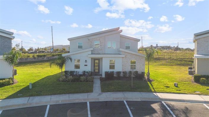 Image No.44-7 Bed House for sale