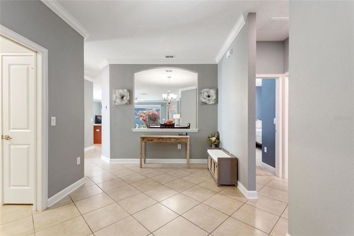 Image No.3-4 Bed House for sale