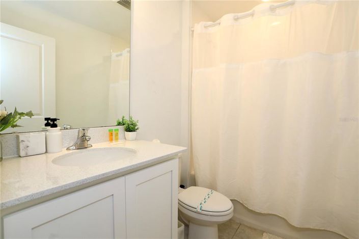 Image No.24-3 Bed Townhouse for sale