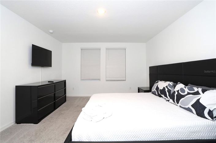 Image No.25-3 Bed Townhouse for sale