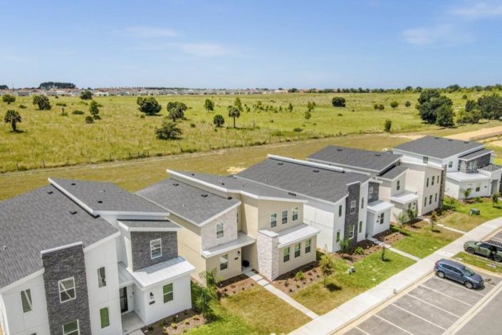 Image No.3-6 Bed Property for sale