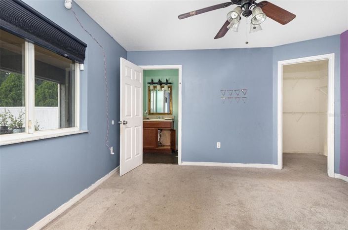 Image No.17-3 Bed House for sale