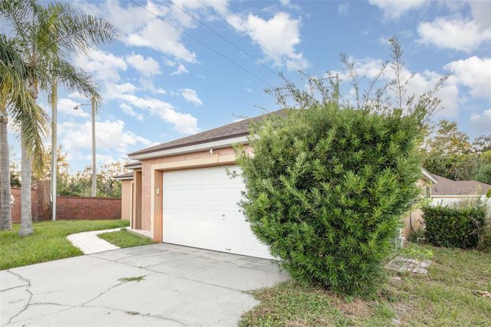 Image No.2-3 Bed House for sale