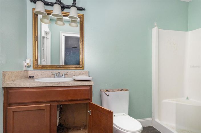 Image No.21-3 Bed House for sale