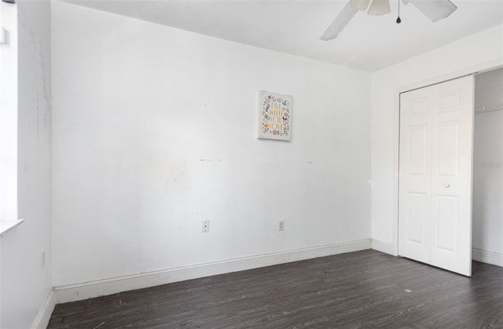 Image No.25-3 Bed House for sale