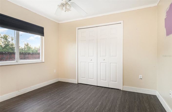 Image No.28-3 Bed Property for sale