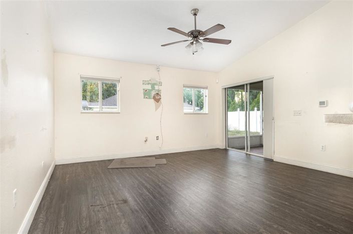 Image No.5-3 Bed House for sale