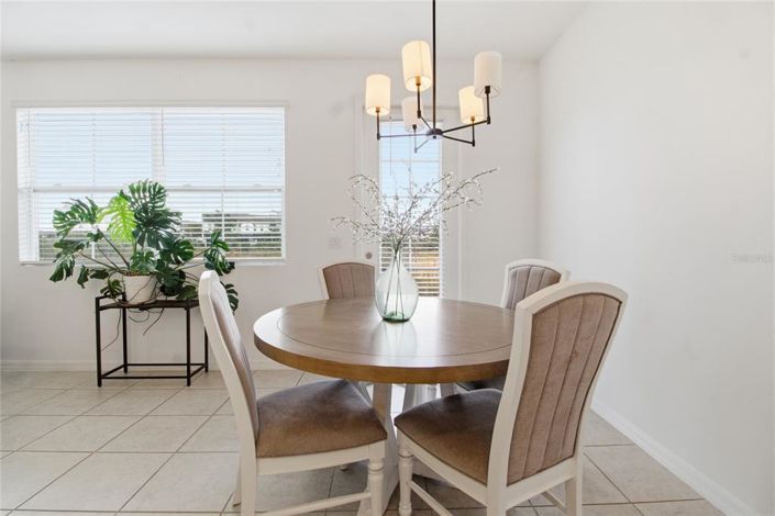 Image No.12-3 Bed Townhouse for sale