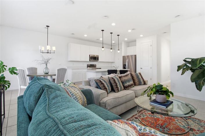 Image No.18-3 Bed Townhouse for sale