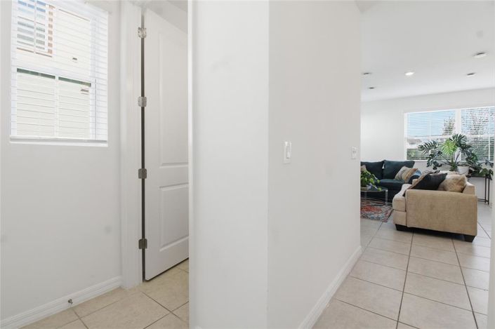 Image No.7-3 Bed Townhouse for sale