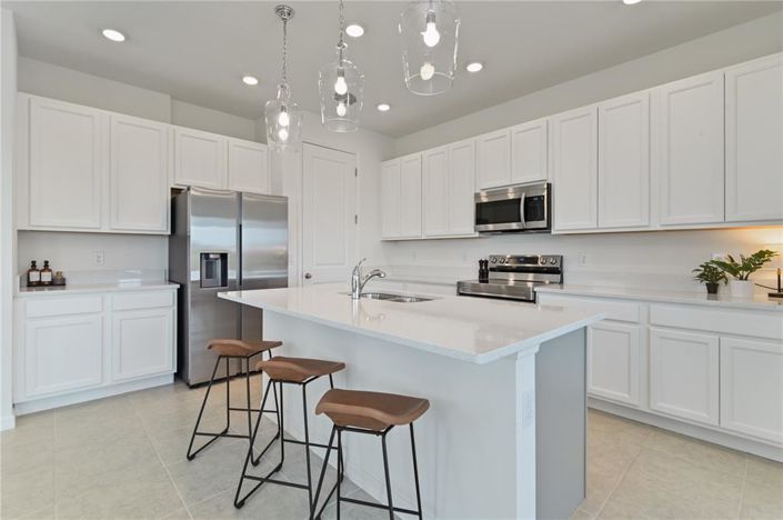 Image No.12-3 Bed Townhouse for sale