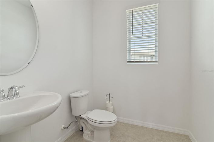 Image No.19-3 Bed Townhouse for sale