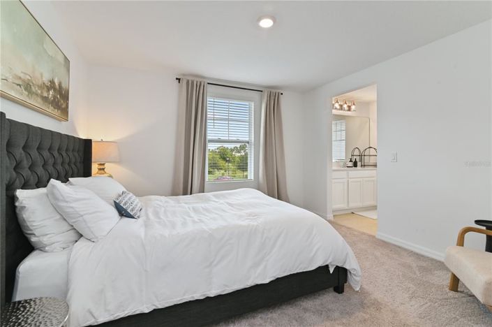 Image No.27-3 Bed Townhouse for sale