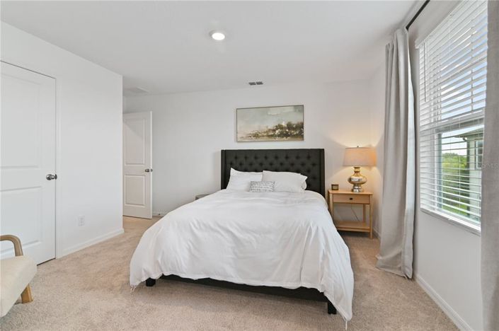 Image No.28-3 Bed Townhouse for sale