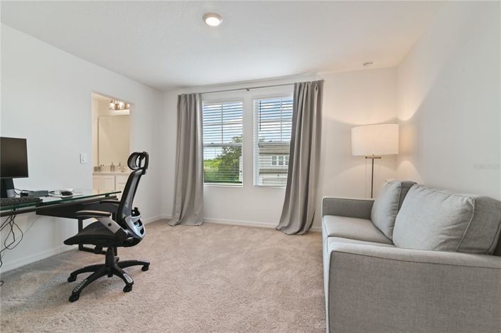 Image No.35-3 Bed Townhouse for sale