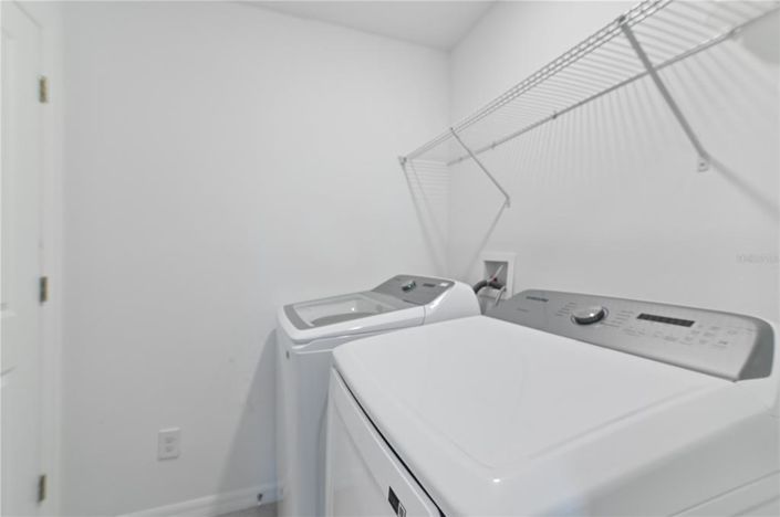 Image No.36-3 Bed Townhouse for sale