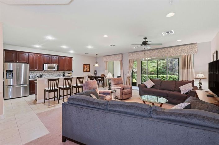 Image No.10-3 Bed Apartment for sale