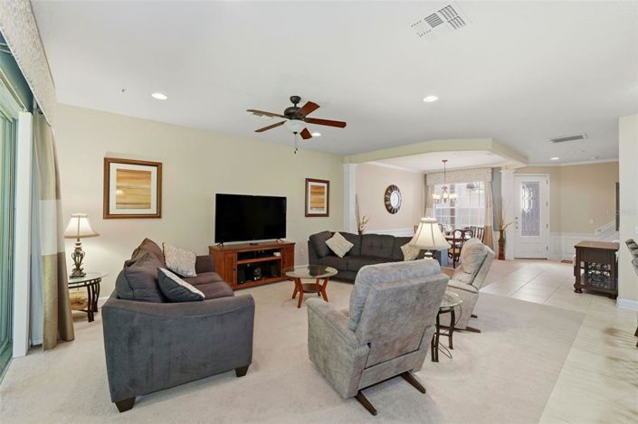 Image No.11-3 Bed Property for sale