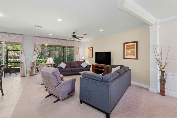 Image No.9-3 Bed Property for sale