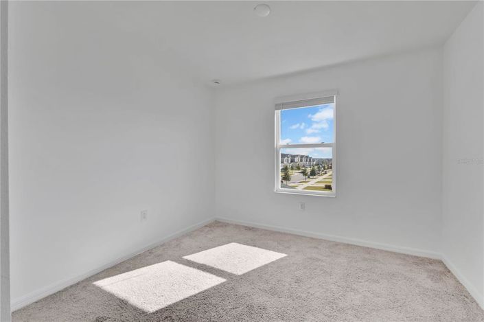 Image No.14-3 Bed Townhouse for sale