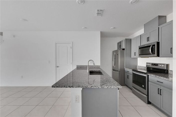 Image No.5-3 Bed Townhouse for sale