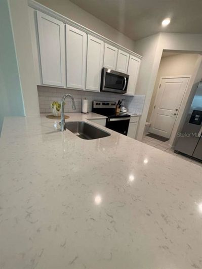 Image No.2-3 Bed Townhouse for sale