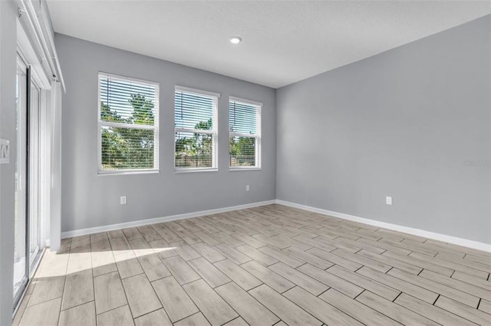 Image No.3-4 Bed Property for sale