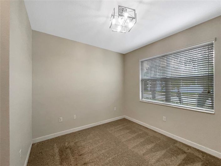 Image No.16-4 Bed House for sale