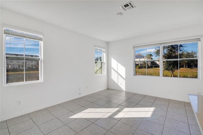 Image No.10-3 Bed Townhouse for sale