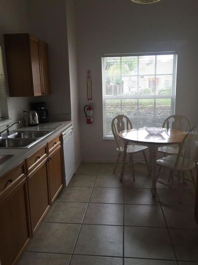 Image No.9-3 Bed House for sale