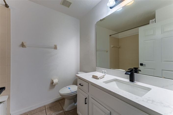 Image No.18-4 Bed House for sale