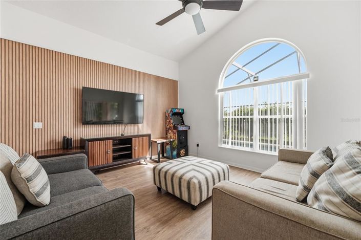 Image No.7-4 Bed Property for sale