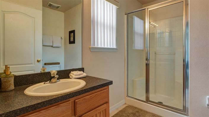 Image No.37-4 Bed House for sale