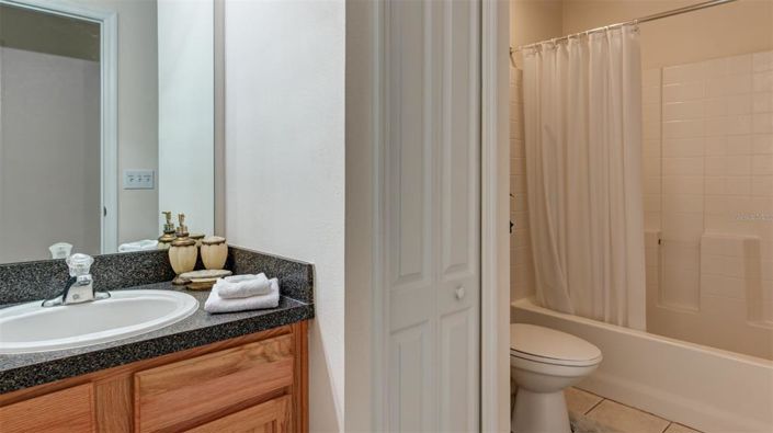 Image No.41-4 Bed Property for sale