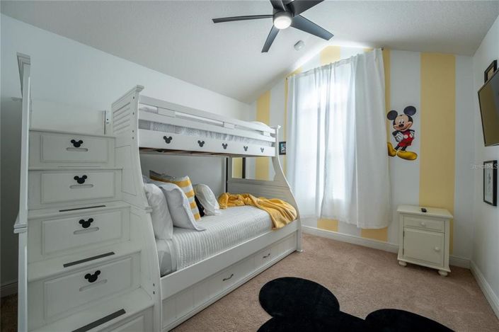 Image No.12-3 Bed Townhouse for sale