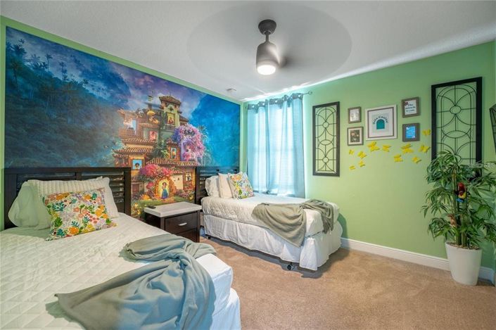 Image No.15-3 Bed Townhouse for sale