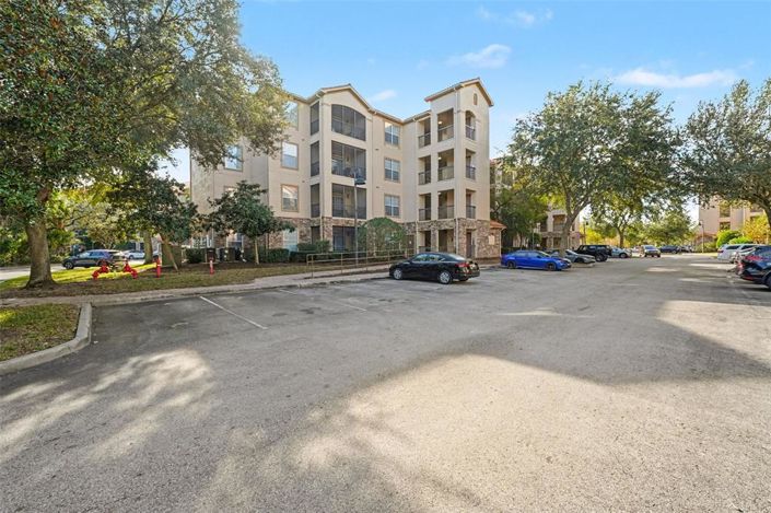 Image No.27-2 Bed Property for sale