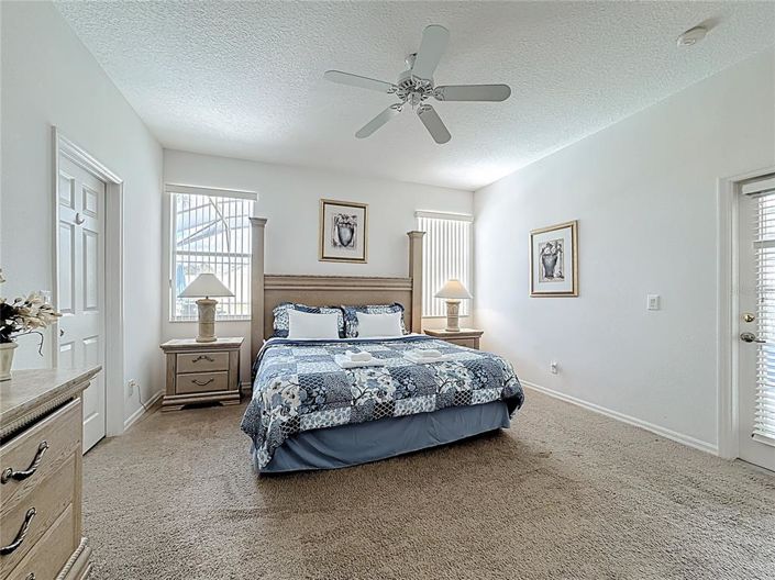 Image No.19-5 Bed Property for sale