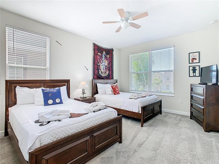 Image No.16-5 Bed House for sale