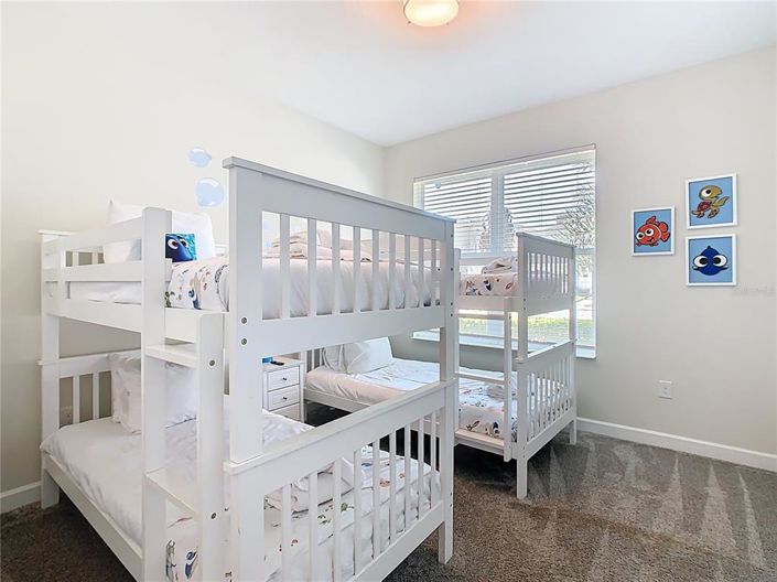 Image No.24-5 Bed House for sale