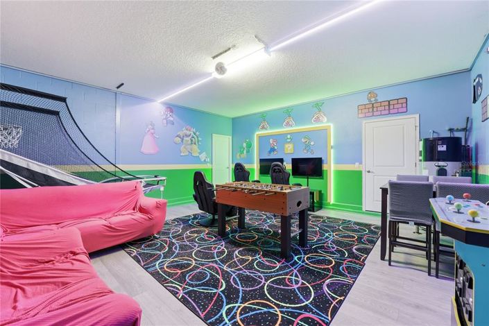 Image No.21-8 Bed House for sale