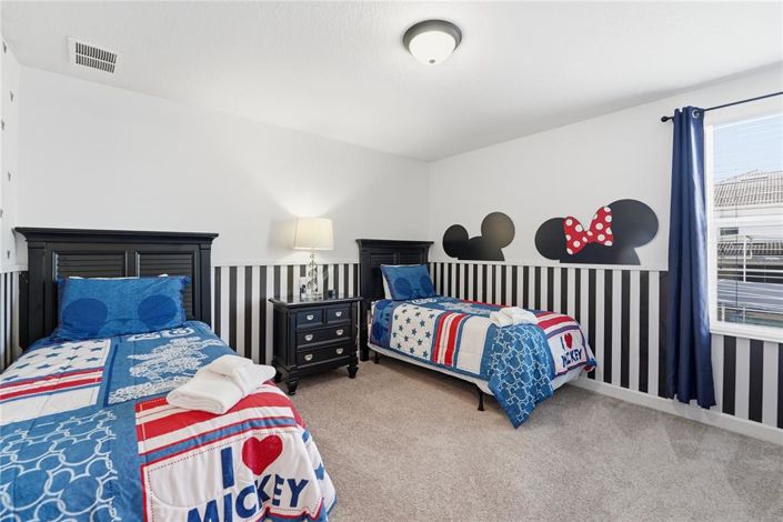 Image No.31-8 Bed House for sale