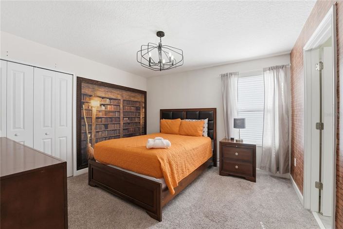 Image No.39-8 Bed House for sale