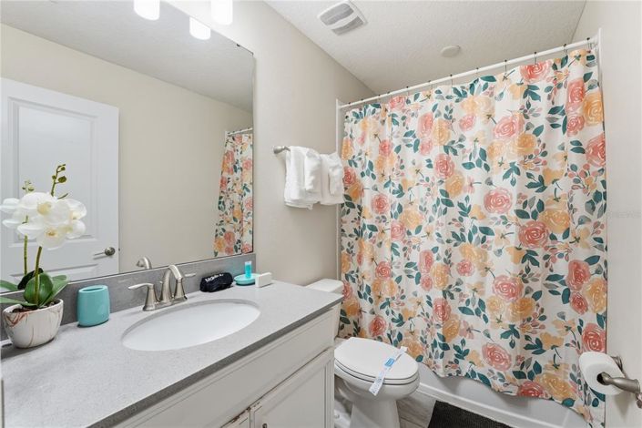 Image No.50-8 Bed House for sale