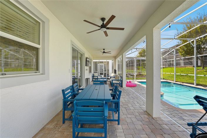 Image No.54-8 Bed Property for sale