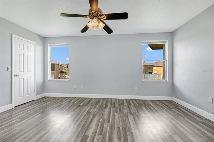 Image No.32-Propriété de 4 chambres à vendre à Davenport