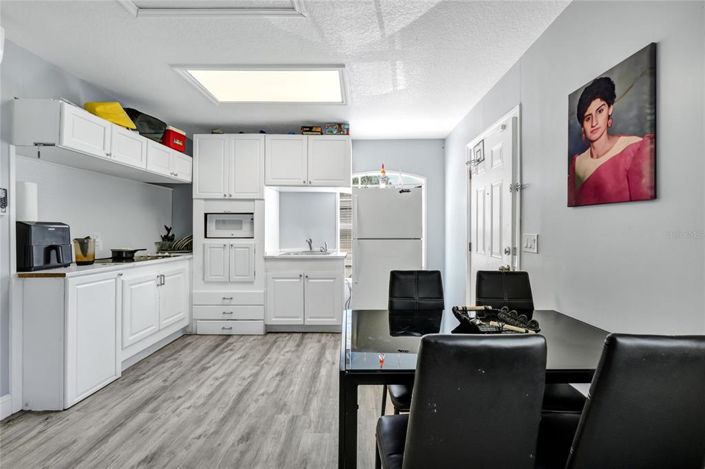 Image No.7-Propriété de 4 chambres à vendre à Davenport