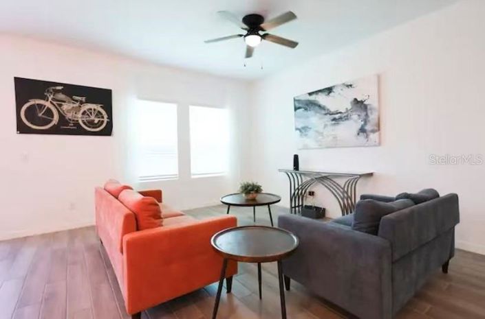 Image No.3-5 Bed Property for sale