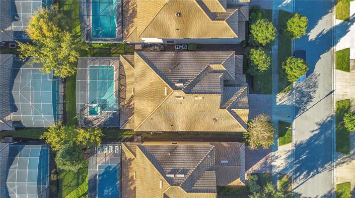 Image No.38-8 Bed Property for sale