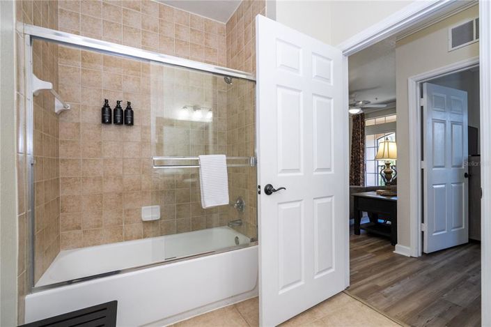 Image No.27-3 Bed Apartment for sale